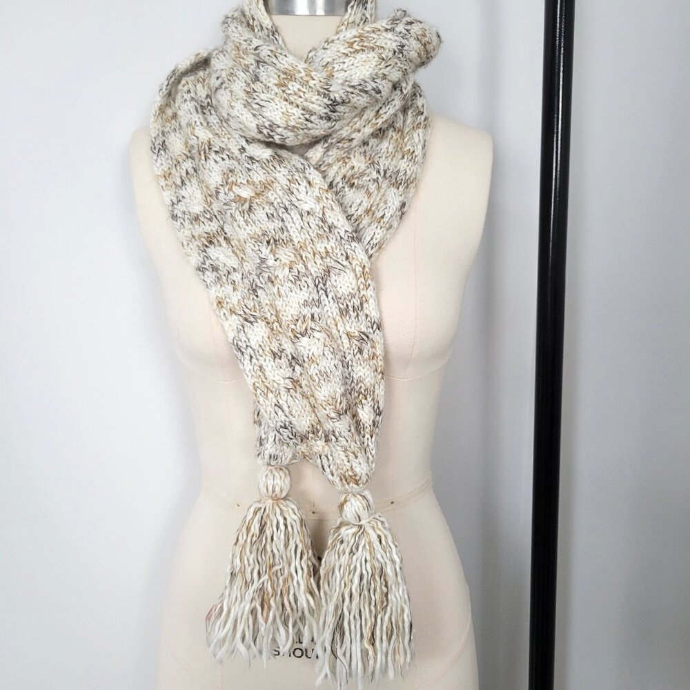 2007 GAP Holiday Chunky Knit Fringe Scarf Neutral Cream Beige Long 94"